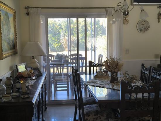 Hermosa casa en venta de una planta en La Montura