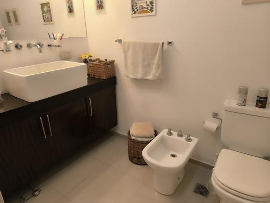 Hermosa casa en venta de una planta en La Montura