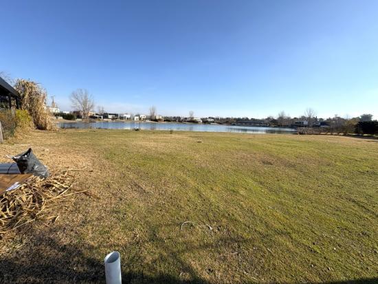 Lote a Laguna en Cantón - Norte