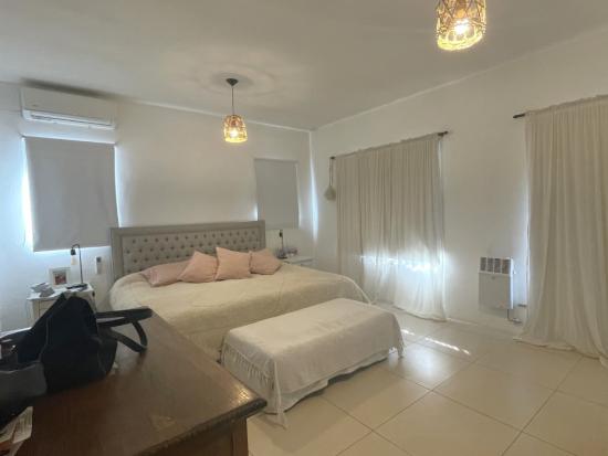 Casa en venta de excelente calidad constructiva en La Cascada