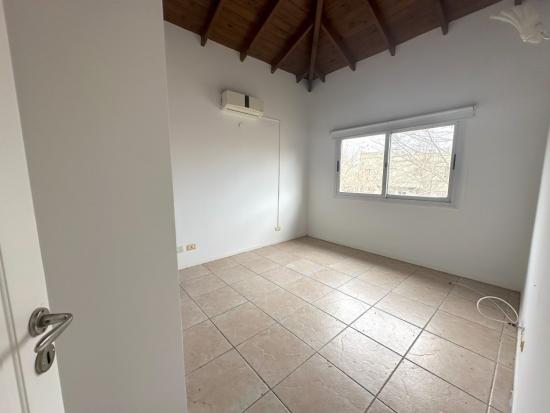 Alquiler en Santa Catalina - Villanueva