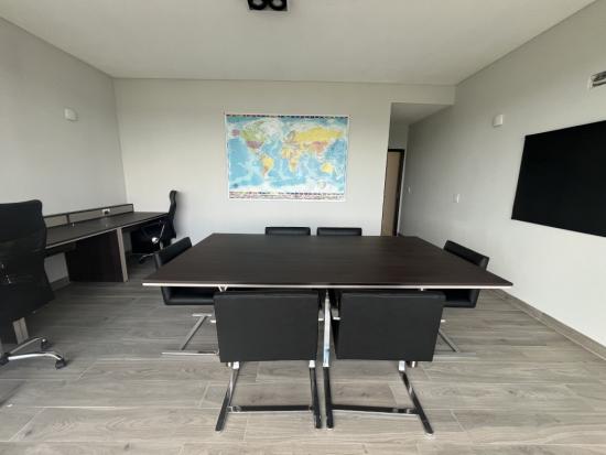 Alquiler Oficina en Legend Residences