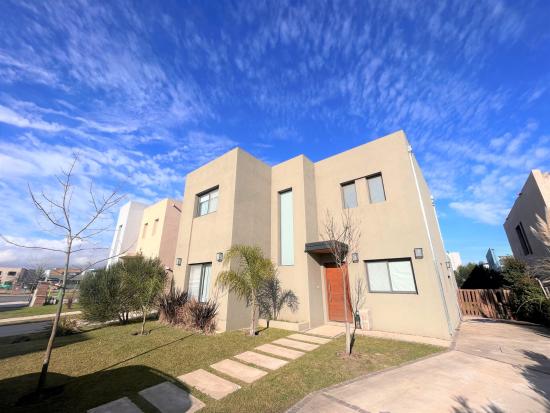 Venta Casa en Vila Marina