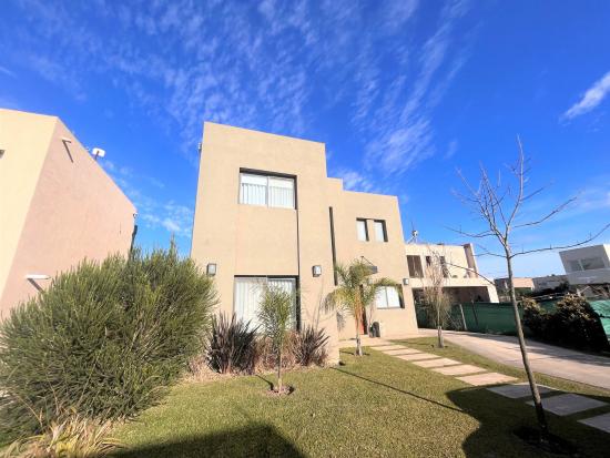 Venta Casa en Vila Marina
