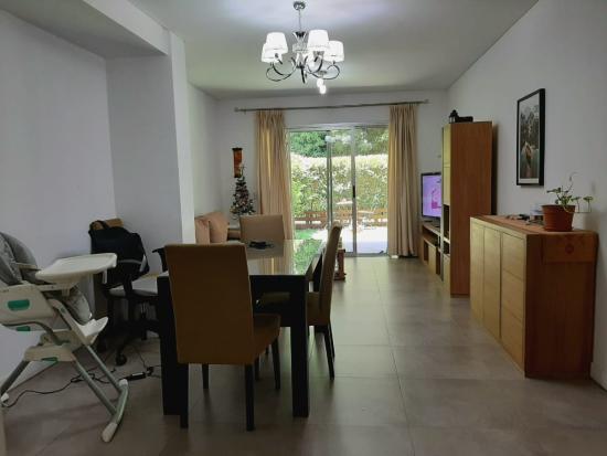 Departamento en Planta Baja en Alquiler en Bosque Alto