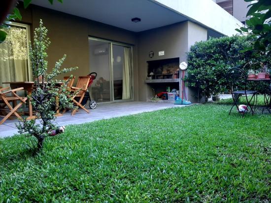 Departamento en Planta Baja en Alquiler en Bosque Alto