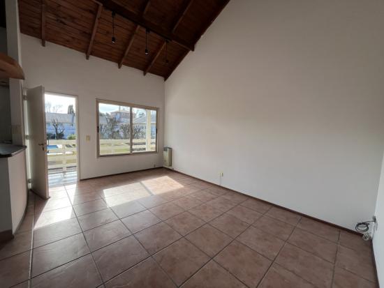 Departamento en Alquiler - Villa Morra