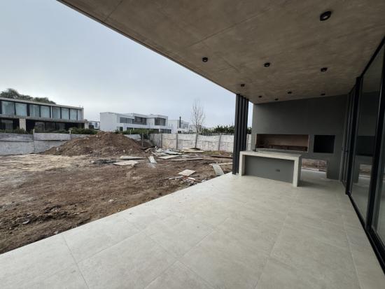Casa A Estrenar en Pilará - La Calesa