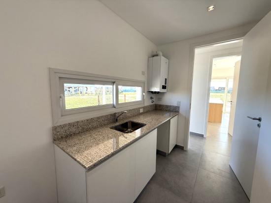 Casa A Estrenar en Puertos - Riberas