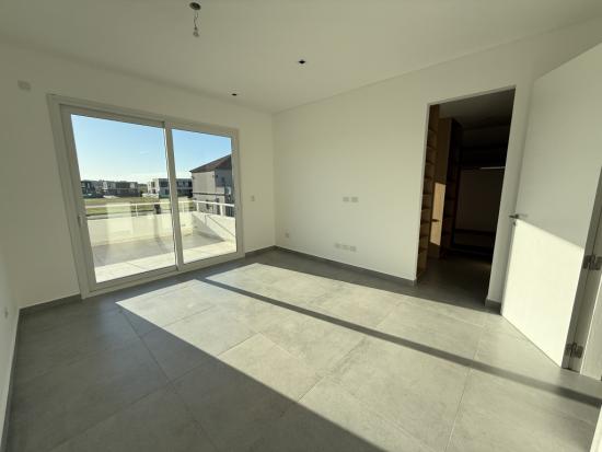Casa A Estrenar en Puertos - Riberas