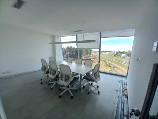 Oficina en Venta en Meridiano