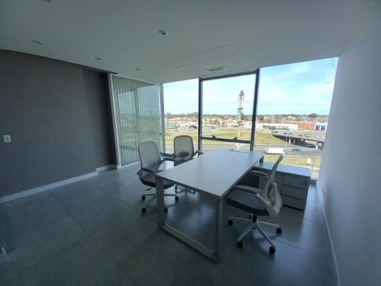 Oficina en Venta en Meridiano